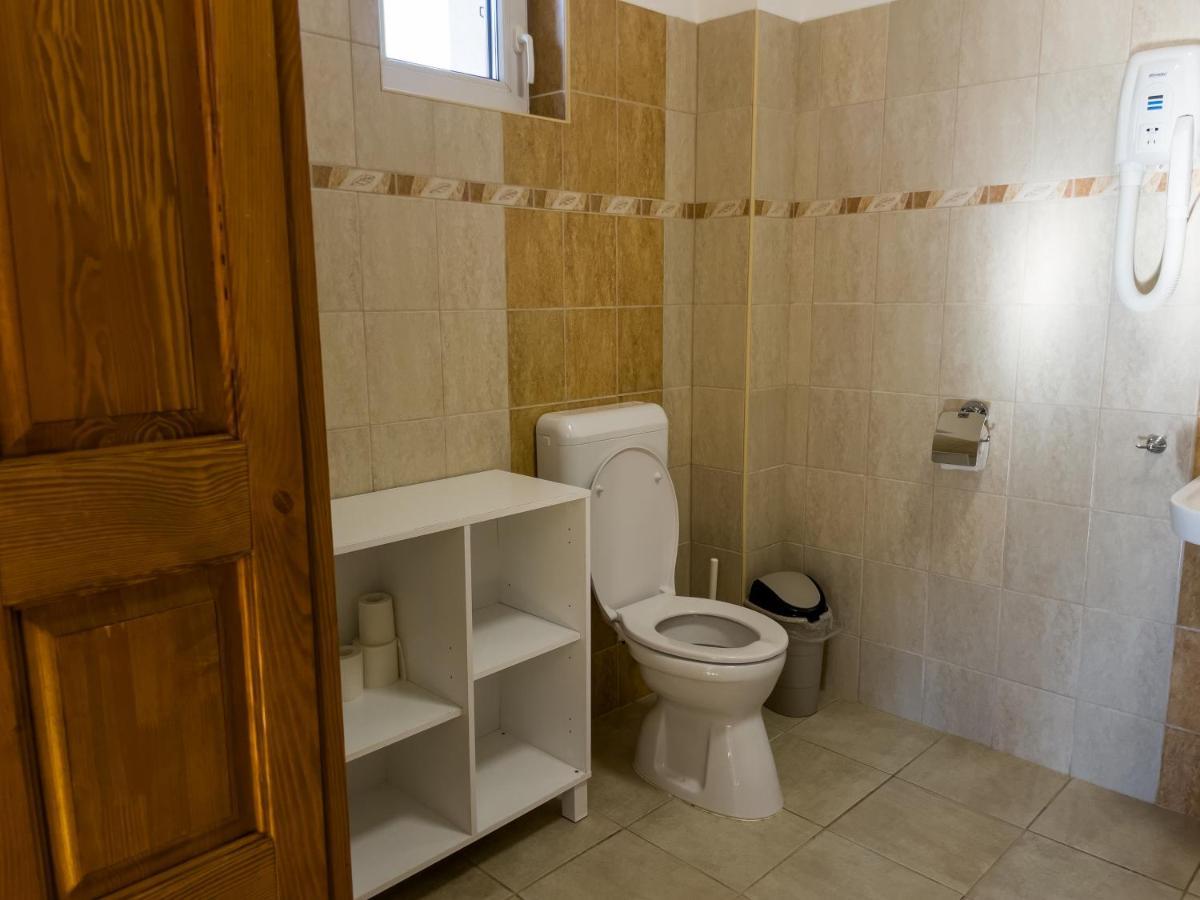 Mamutfenyo Panzio Bed & Breakfast Tata Dış mekan fotoğraf